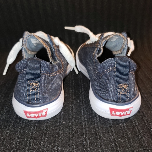 NIB Levi's Girl's Stan G Denim Sneaker with Comfort Insole Size 2 - Picture 8 of 9